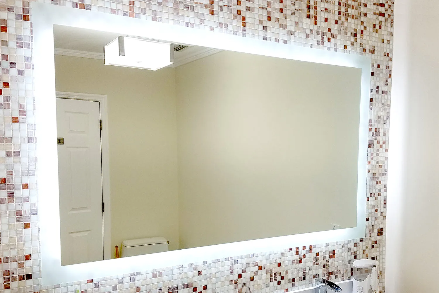 LED Mirror (Side-Lighted) 60" x 36"